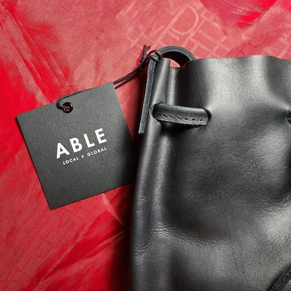 Able Bucket Purse - Tassel Black Leather Ethical Fair Trade Mod Twee Festival - Picture 12 of 15